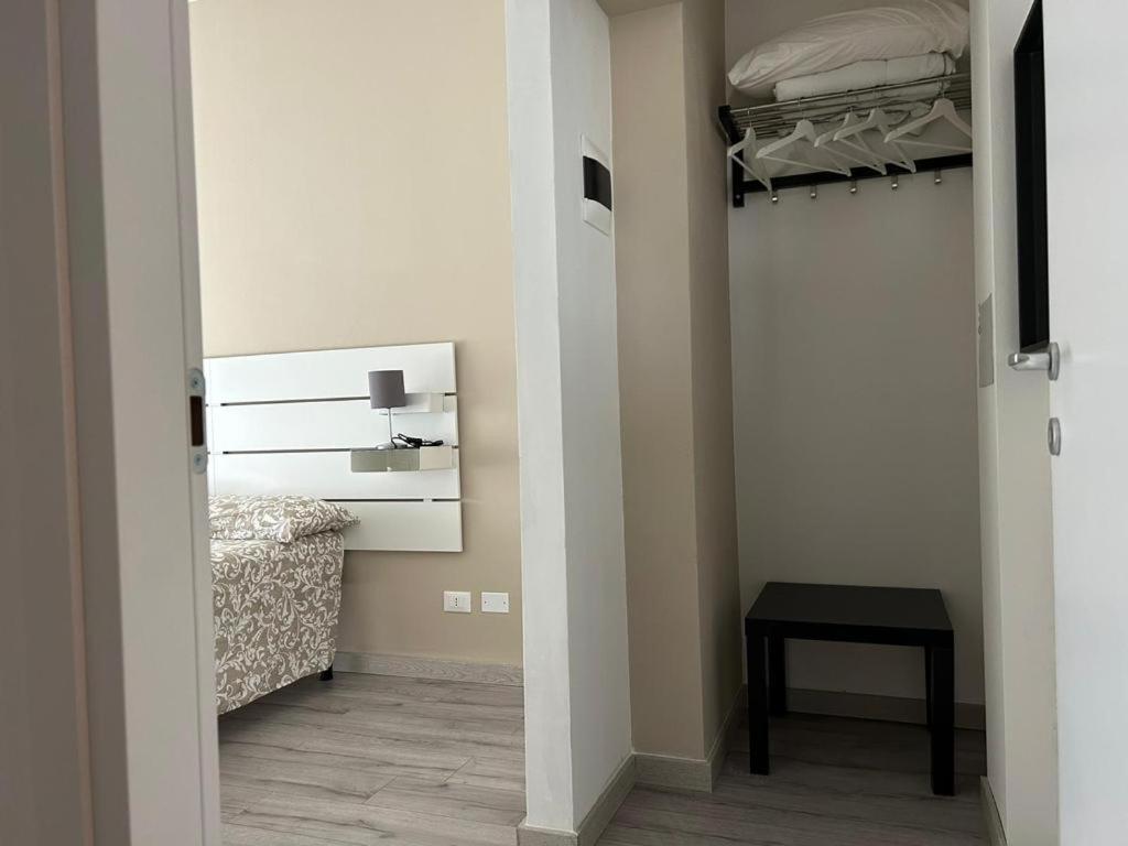 ליבורנו Accademia Rooms מראה חיצוני תמונה